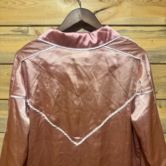 We are HAH Satin Pajama Set Pink Button Down Top Wide Leg ECO Friendly Sz Sm